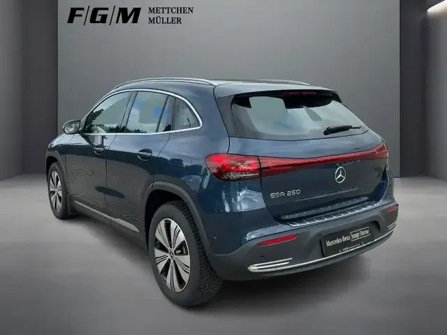 Mercedes-Benz EQA 250