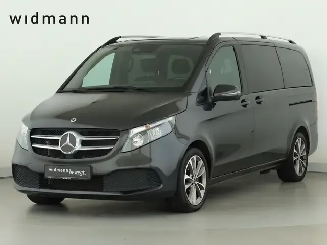 Mercedes-Benz V 220