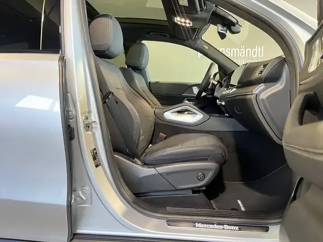 Mercedes-Benz GLS 450