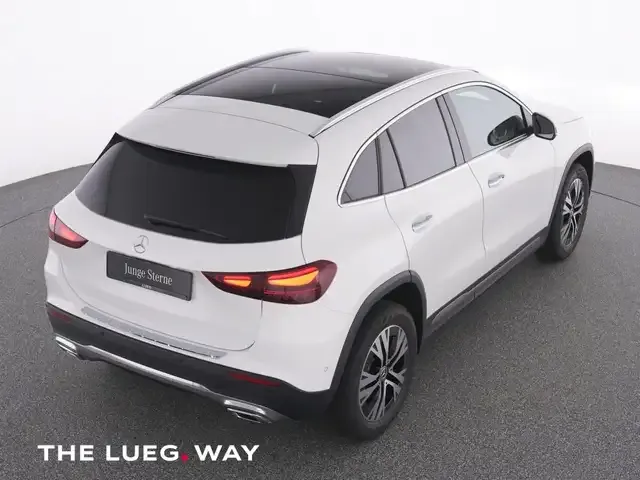 Mercedes-Benz GLA 180