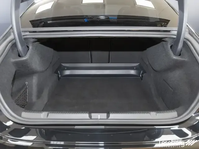 Mercedes-Benz EQE 350