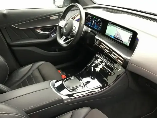 Mercedes-Benz EQC 400