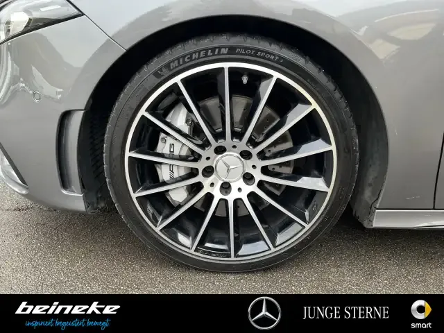 Mercedes-Benz A 35 AMG