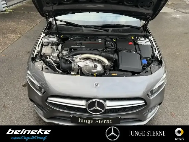 Mercedes-Benz A 35 AMG