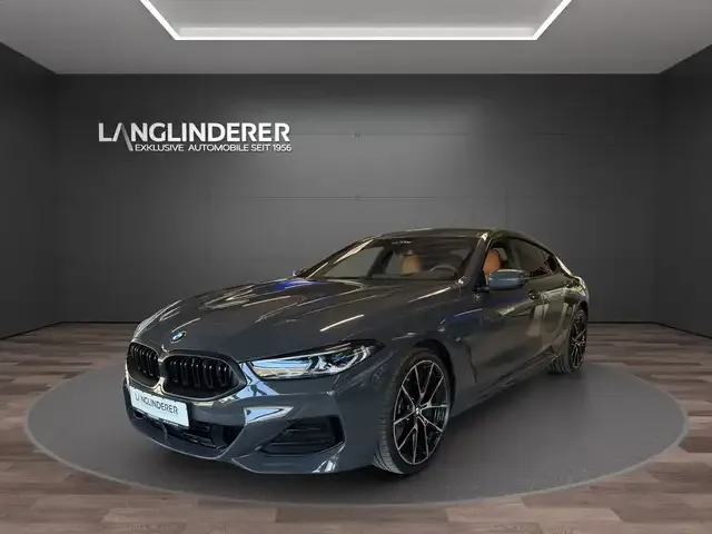 BMW 840