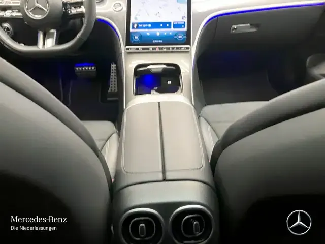 Mercedes-Benz CLE 200