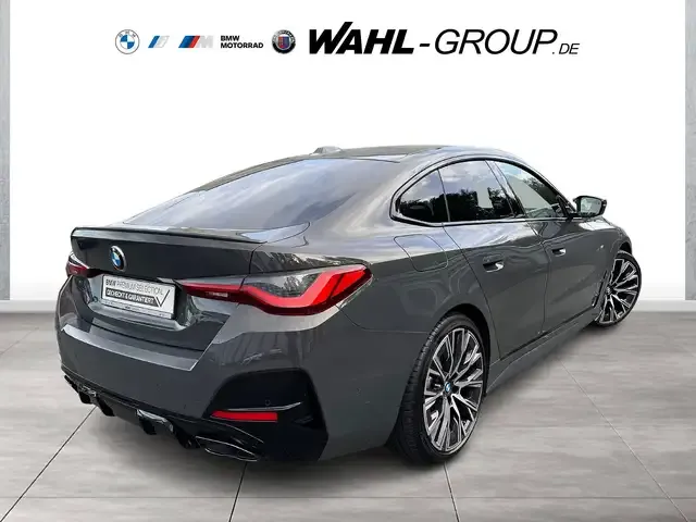 BMW 440