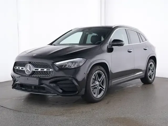 Mercedes-Benz GLA 180