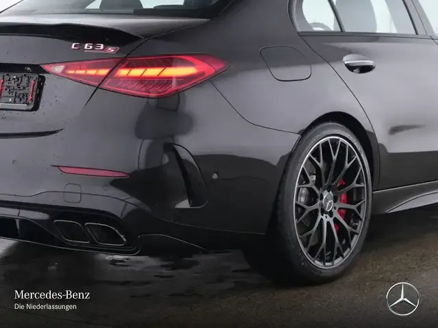 Mercedes-Benz C 63 AMG