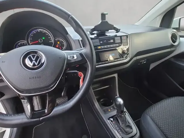Volkswagen e-up!