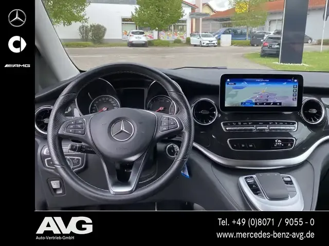 Mercedes-Benz EQV 300