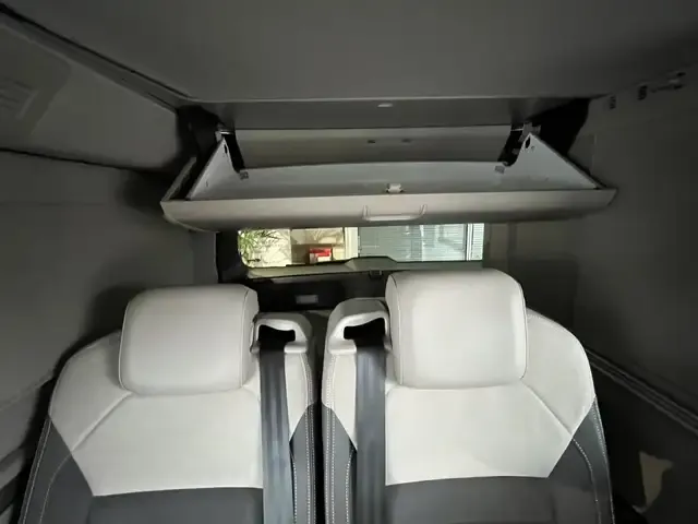 Volkswagen T7 California