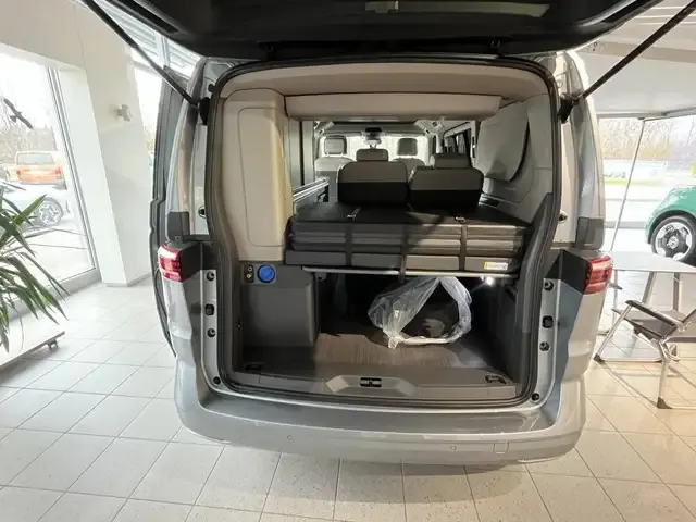 Volkswagen T7 California