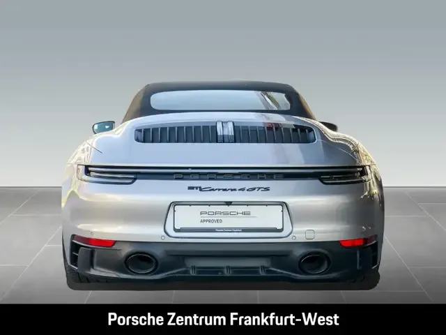 Porsche 992