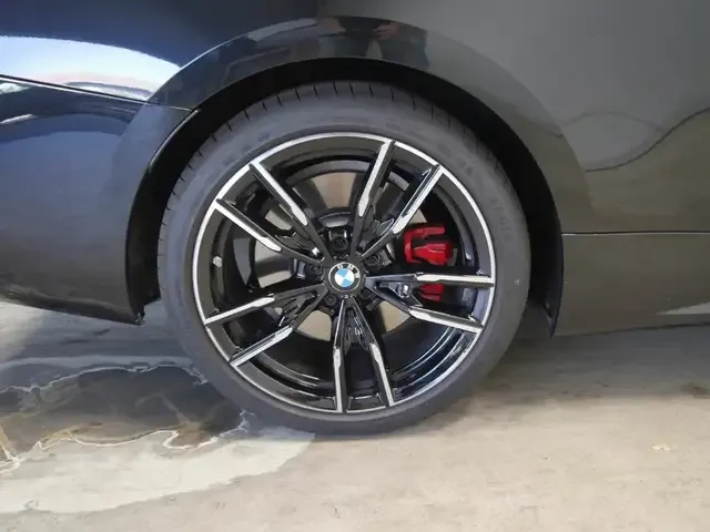 BMW 440