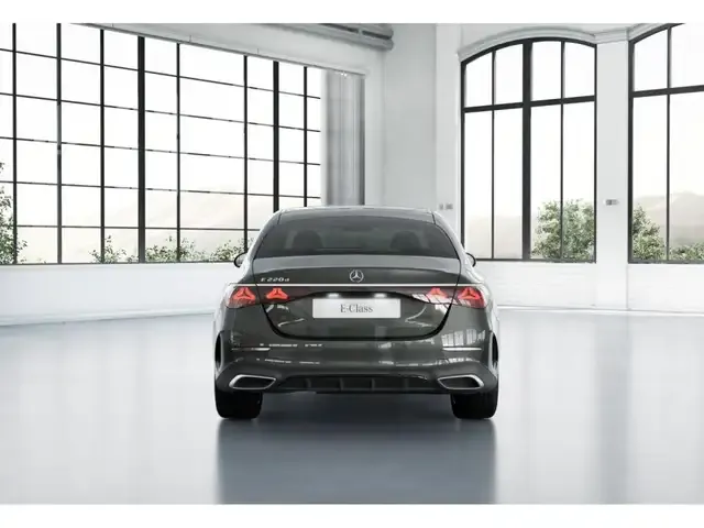 Mercedes-Benz E 220