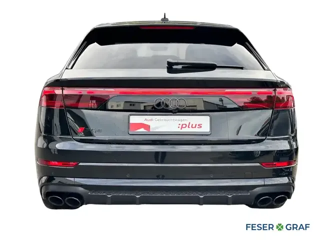Audi SQ8