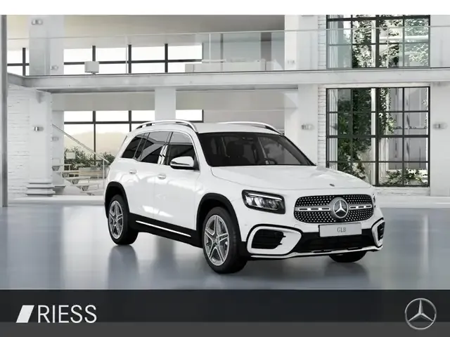 Mercedes-Benz GLB 220