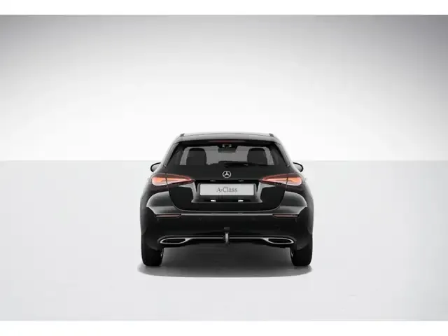 Mercedes-Benz A 220