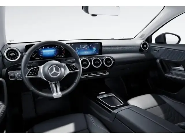 Mercedes-Benz A 220