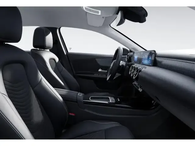 Mercedes-Benz A 220