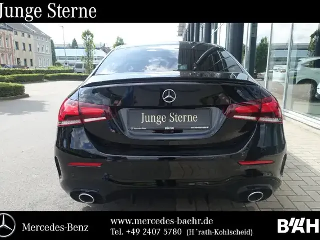Mercedes-Benz A 35 AMG