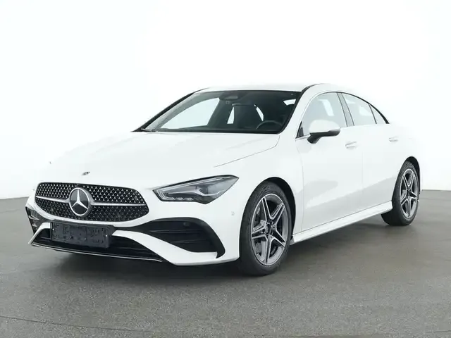 Mercedes-Benz CLA 220
