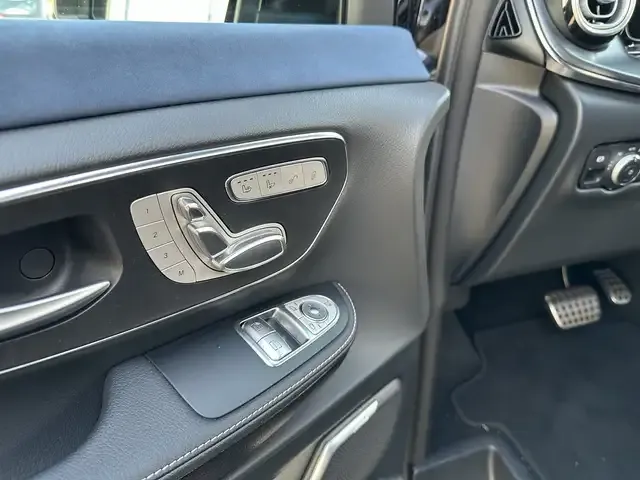 Mercedes-Benz EQV 300