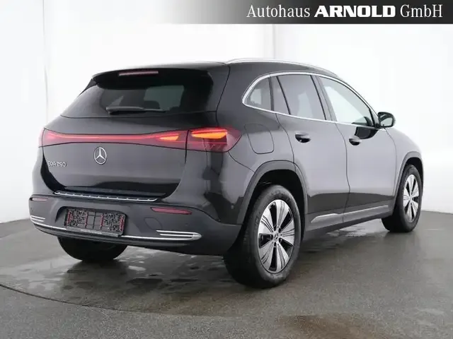 Mercedes-Benz EQA 250