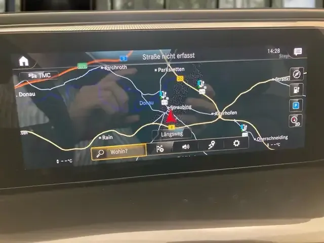 Mercedes-Benz EQC 400