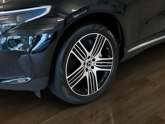 Mercedes-Benz EQC 400