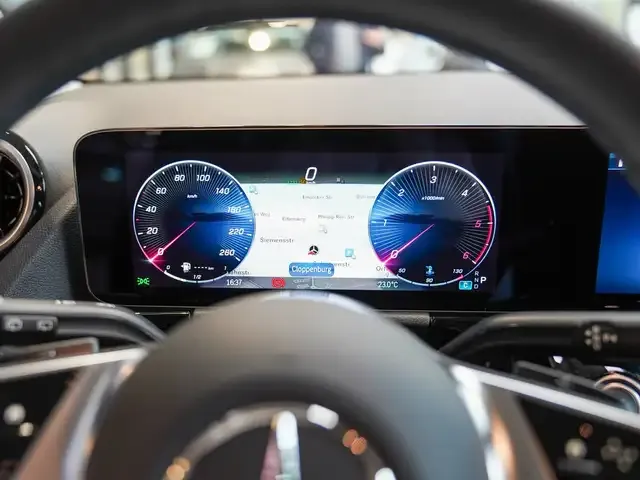 Mercedes-Benz GLA 180