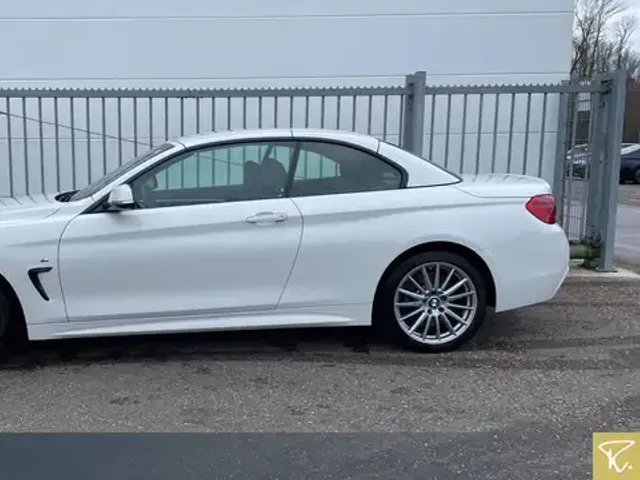 BMW 440