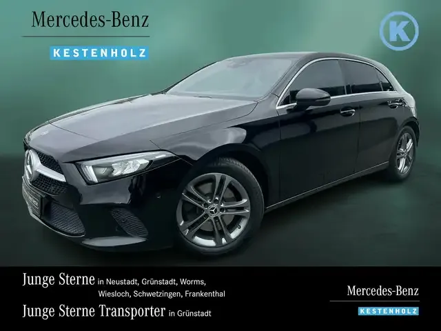 Mercedes-Benz A 220