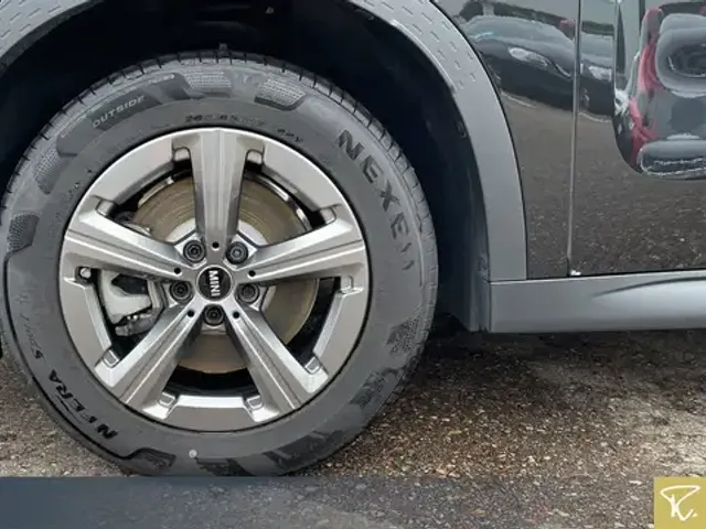 MINI One Countryman