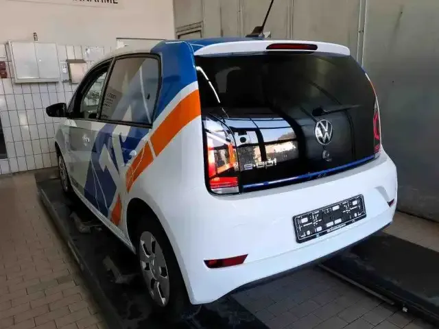 Volkswagen e-up!