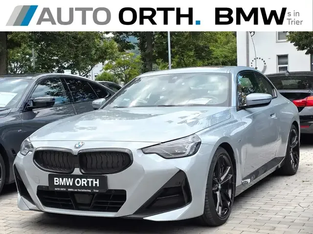 BMW 220