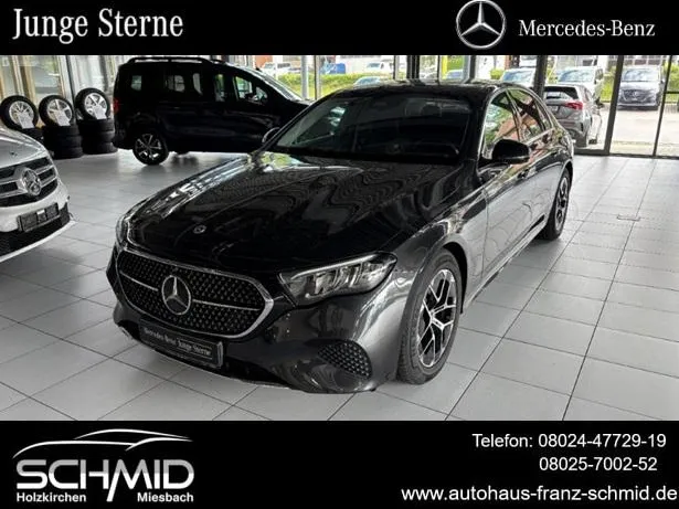 Mercedes-Benz E 220