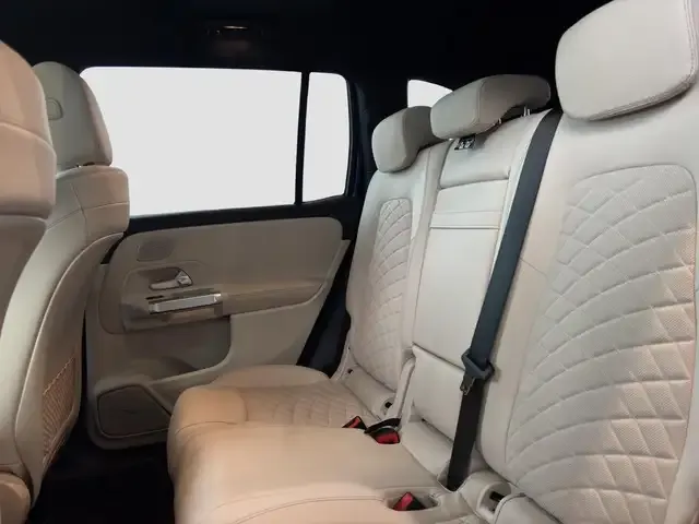 Mercedes-Benz GLB 250