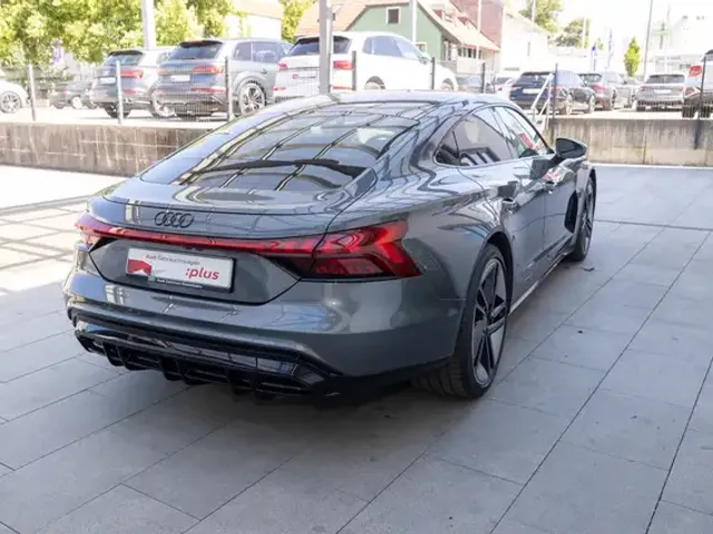 Audi e-tron GT