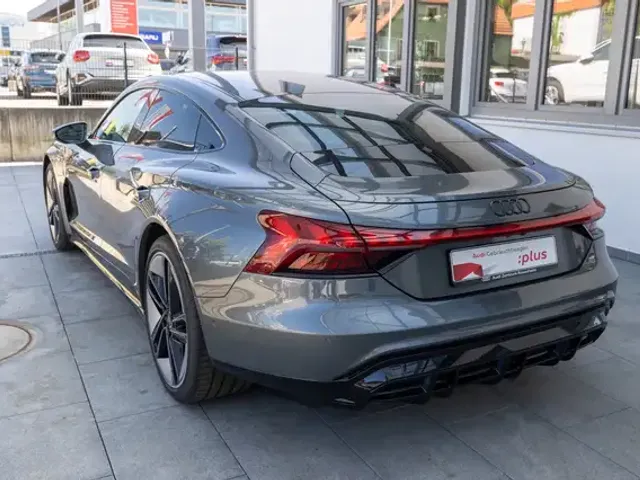 Audi e-tron GT