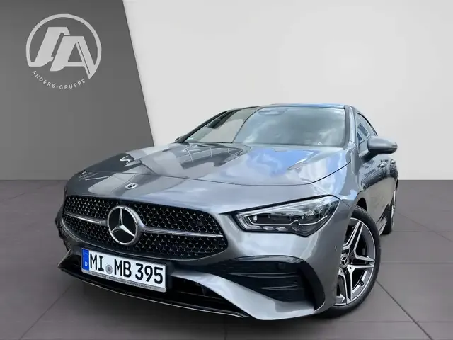 Mercedes-Benz CLA 180