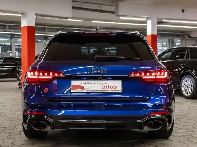 Audi RS4