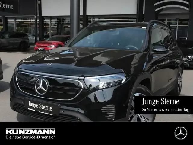Mercedes-Benz EQB 300