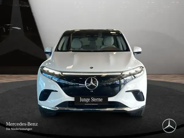 Mercedes-Benz EQS SUV