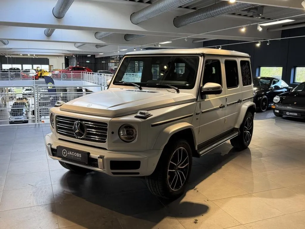 Mercedes-Benz G 500