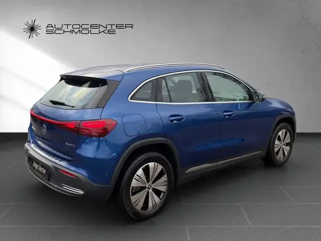 Mercedes-Benz EQA 300