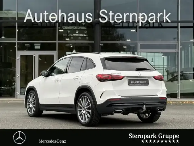 Mercedes-Benz GLA 200