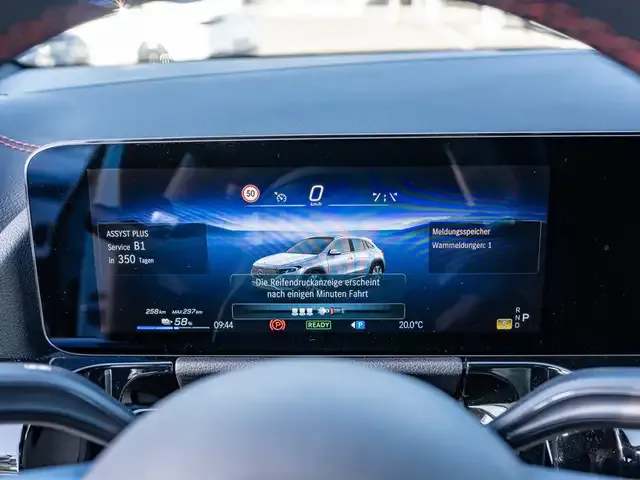 Mercedes-Benz EQA 250