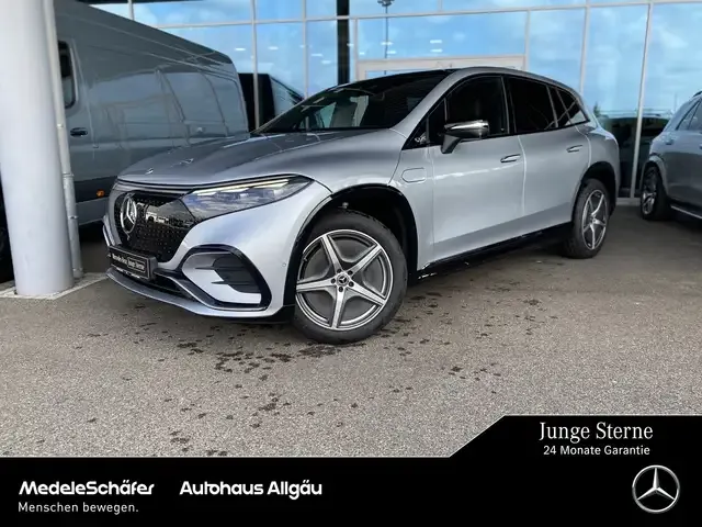 Mercedes-Benz EQS SUV